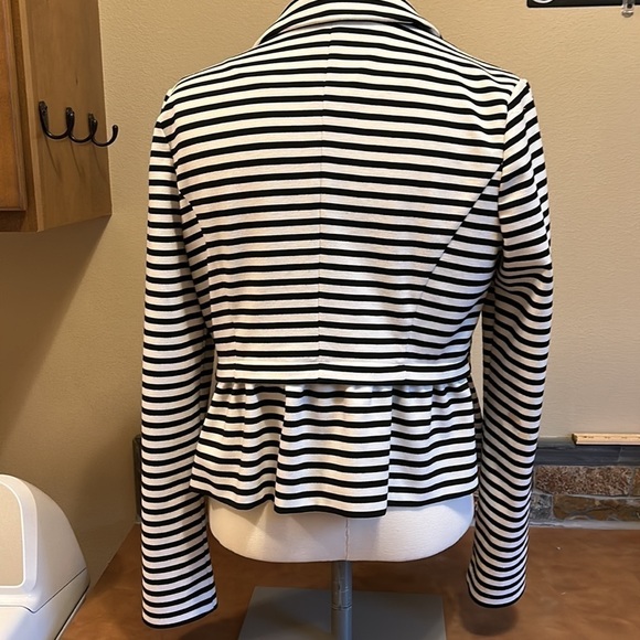 Elle Black and White Stripe Short Suit Jacket Women’s M - Picture 5 of 9